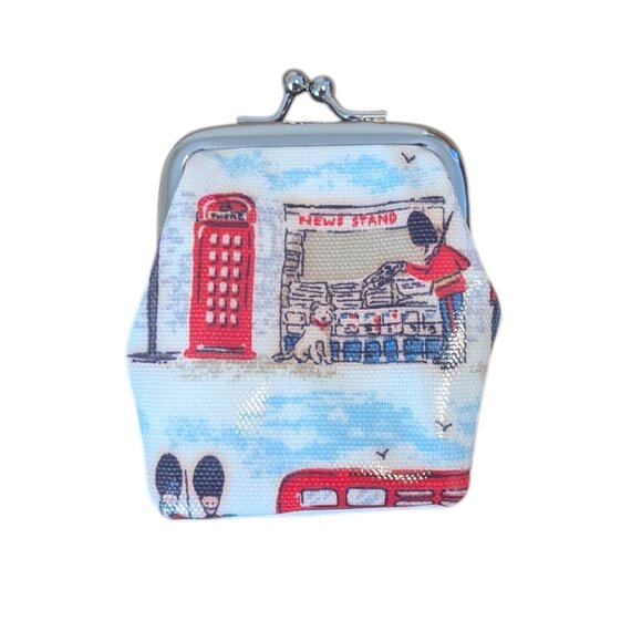 Cath Kidston Coin Purse British Royal Guard Telephone Booth Beefeater Bag - Picture 2 of 6